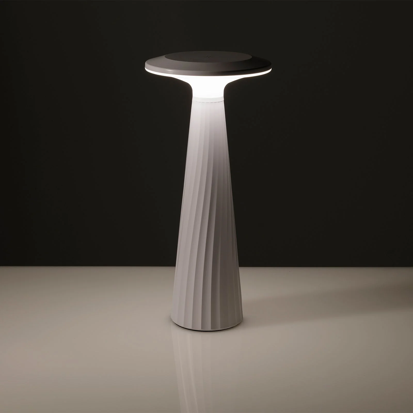 Lampada led da tavolo CANNES - Image 2