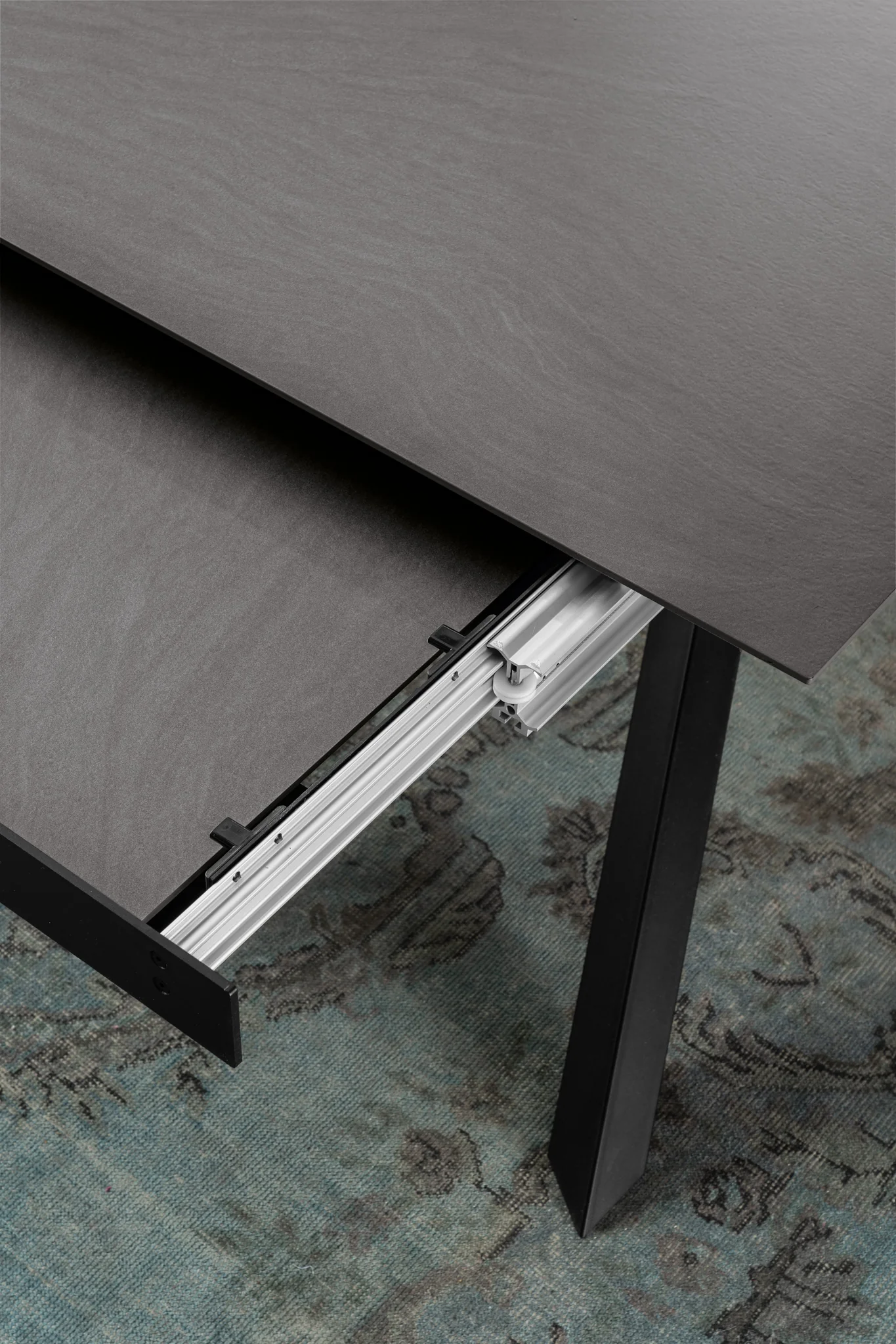 Tavolo allungabile MENS grigio scuro - Image 4